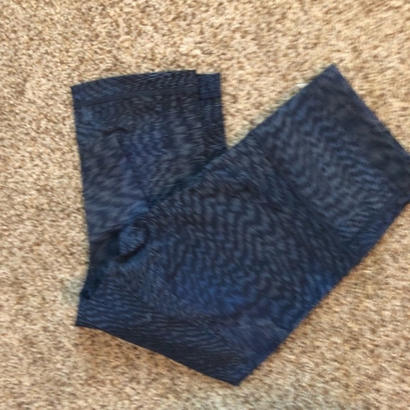 lululemon athletica Pants - Lululemon capris